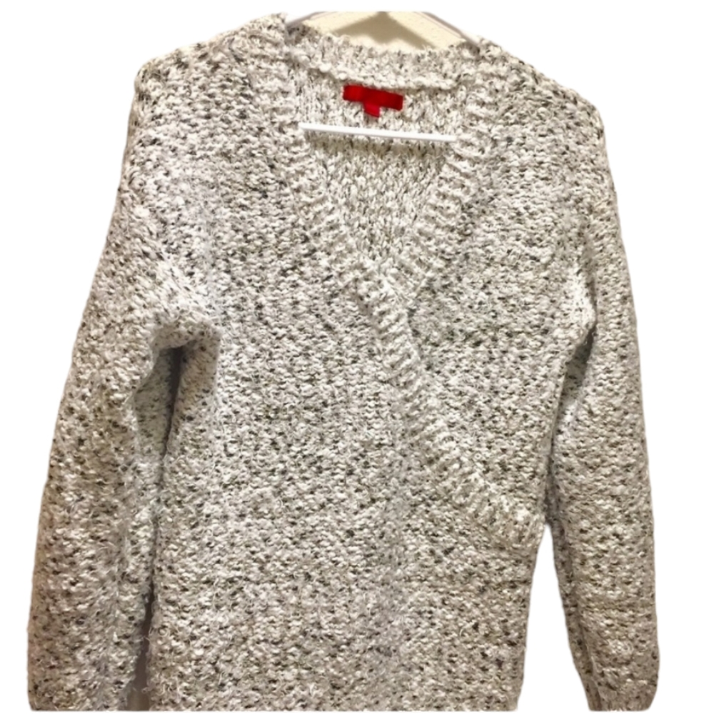 Jennifer Lopez womens size medium white/gray speckled sweater
